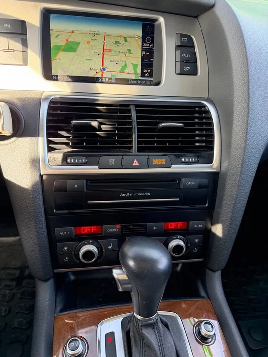 2010 Audi 4L Q7 - Image 5 of 8