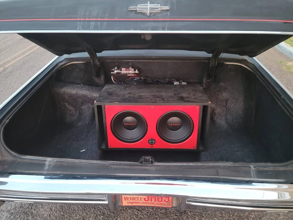 1966 Lincoln Continental 4th Gen - Image 8 of 15