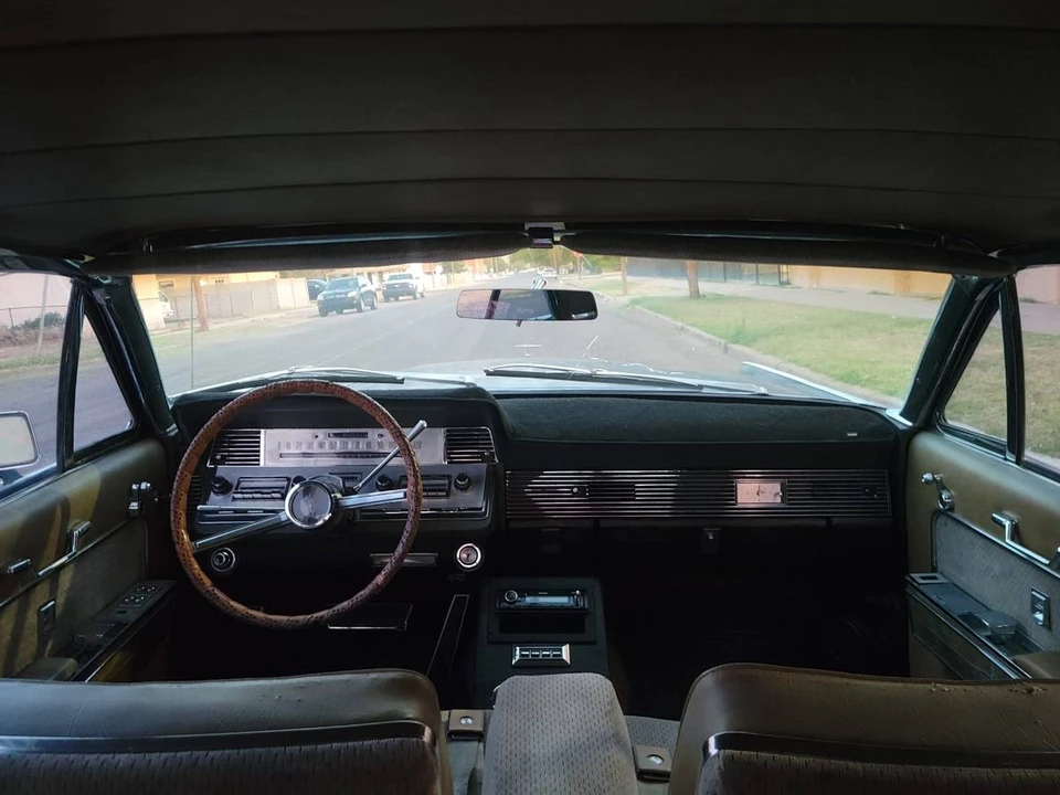 1966 Lincoln Continental 4th Gen - Image 9 of 15