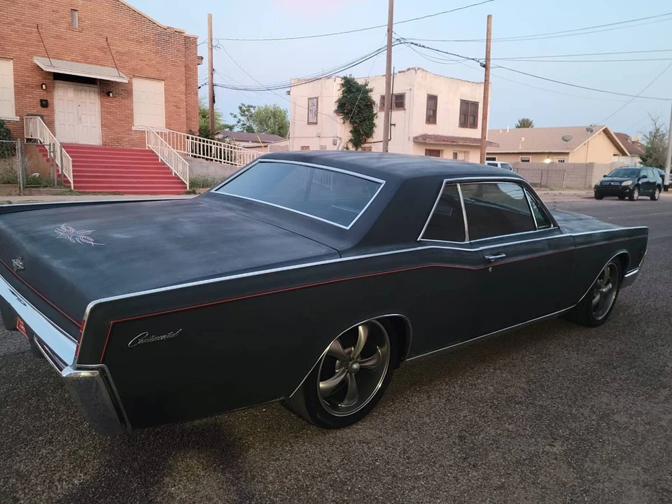 1966 Lincoln Continental 4th Gen - Image 4 of 15