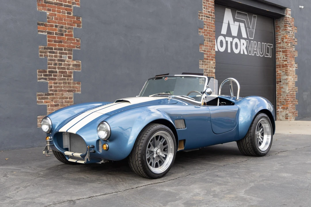 Shelby Cobra Replica - Image 4 of 31