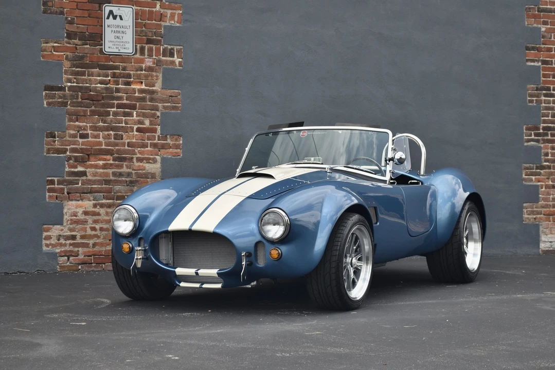Shelby Cobra Replica - Image 18 of 31