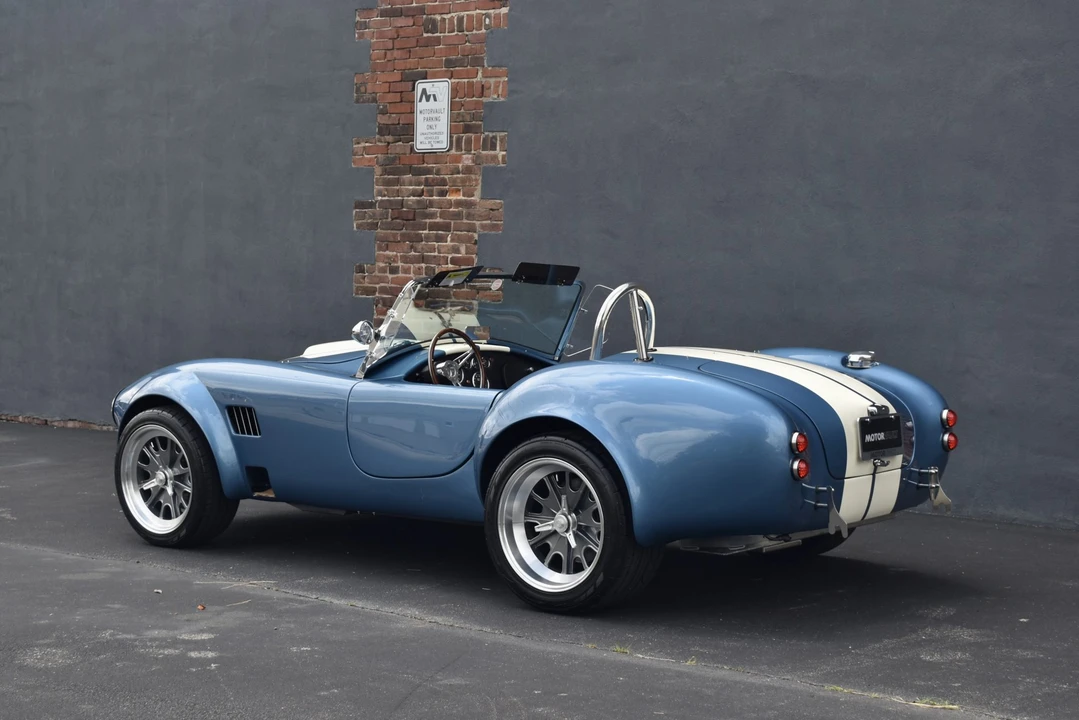 Shelby Cobra Replica - Image 24 of 31