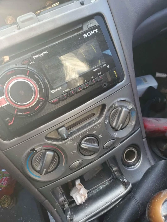2000 Toyota Celica 7th Gen - Image 6 of 9