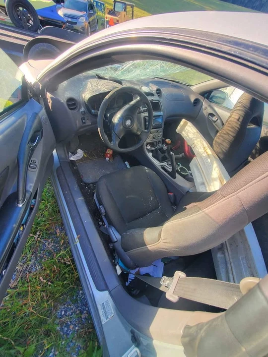 2000 Toyota Celica 7th Gen - Image 5 of 9