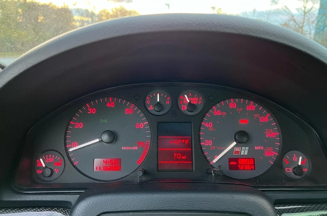2000 Audi B5 S4 - Image 16 of 24
