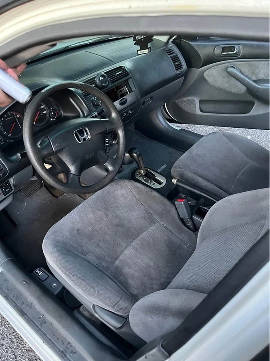 2001 Honda Civic 7th Gen - Image 4 of 5