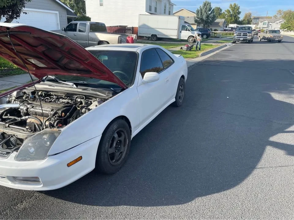 2001 Honda Prelude 5th Gen - Image 2 of 9