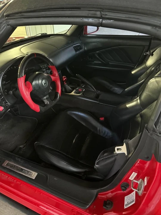 2001 Honda AP1 S2000 - Image 5 of 5