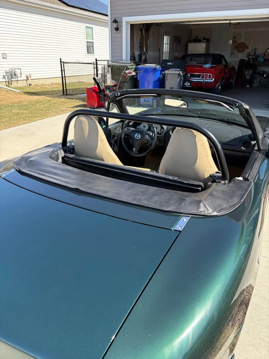 2001 Mazda NB MX-5 Miata - Image 2 of 4