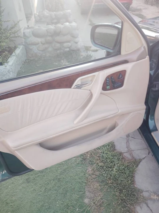 2001 Mercedes-Benz W210 E-Class - Image 7 of 13