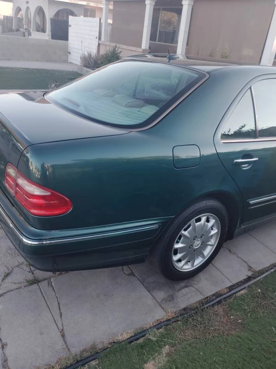 2001 Mercedes-Benz W210 E-Class - Image 9 of 13