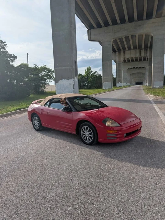 2001 Mitsubishi Eclipse 3rd Gen - Image 2 of 8