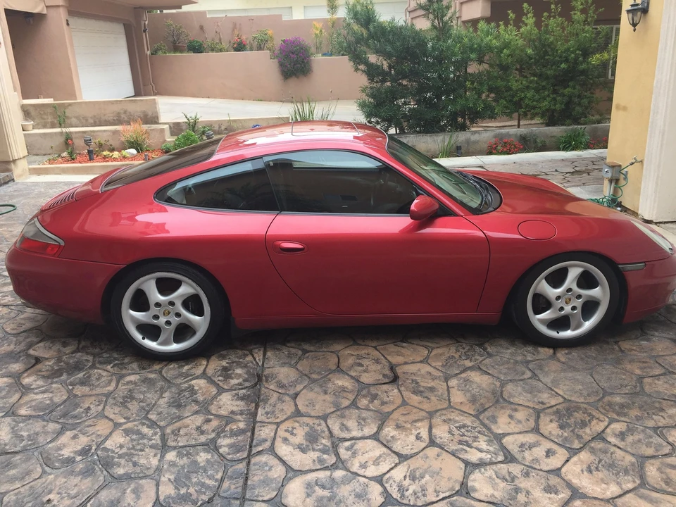2001 Porsche 996 Carrera - Image 6 of 14