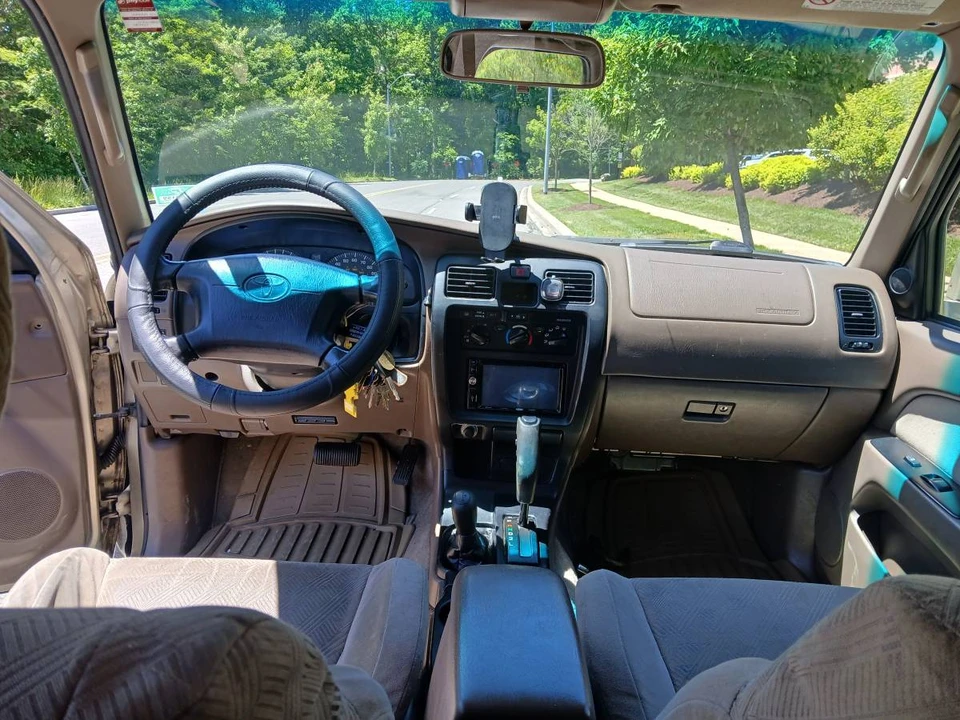 2001 Toyota 4Runner 3rd Gen - Image 5 of 10