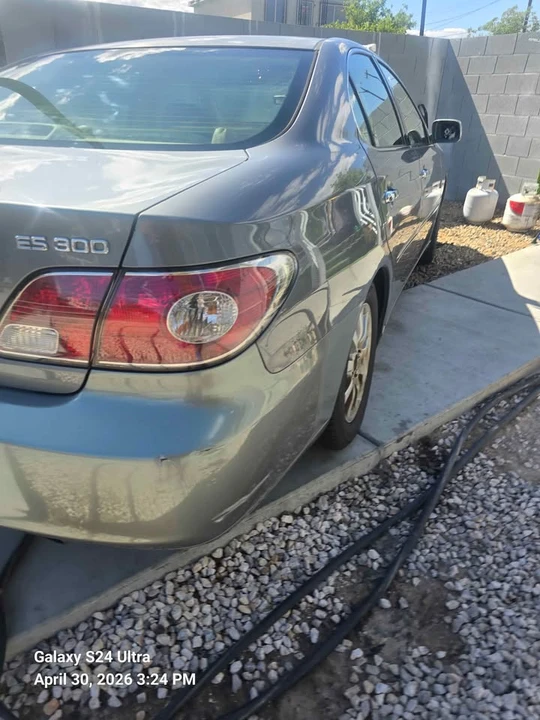 2001 Lexus ES 3rd Gen - Image 8 of 9