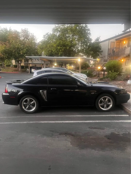 2001 Ford SN95 Mustang - Image 2 of 7