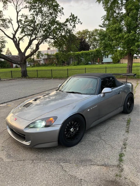 2001 Honda AP1 S2000 - Image 2 of 6