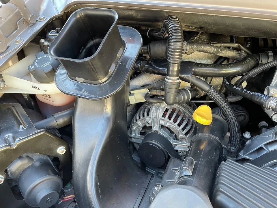 2002 Porsche 996 Carrera - Image 13 of 30