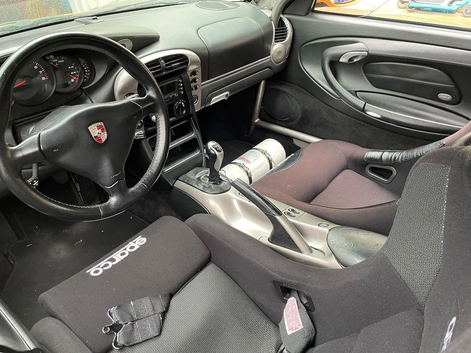 2002 Porsche 996 Carrera - Image 29 of 30