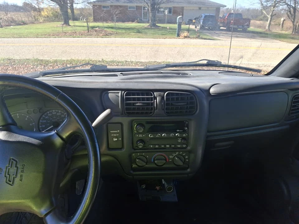 2002 Chevrolet S-10 Blazer 2nd Gen - Image 7 of 7