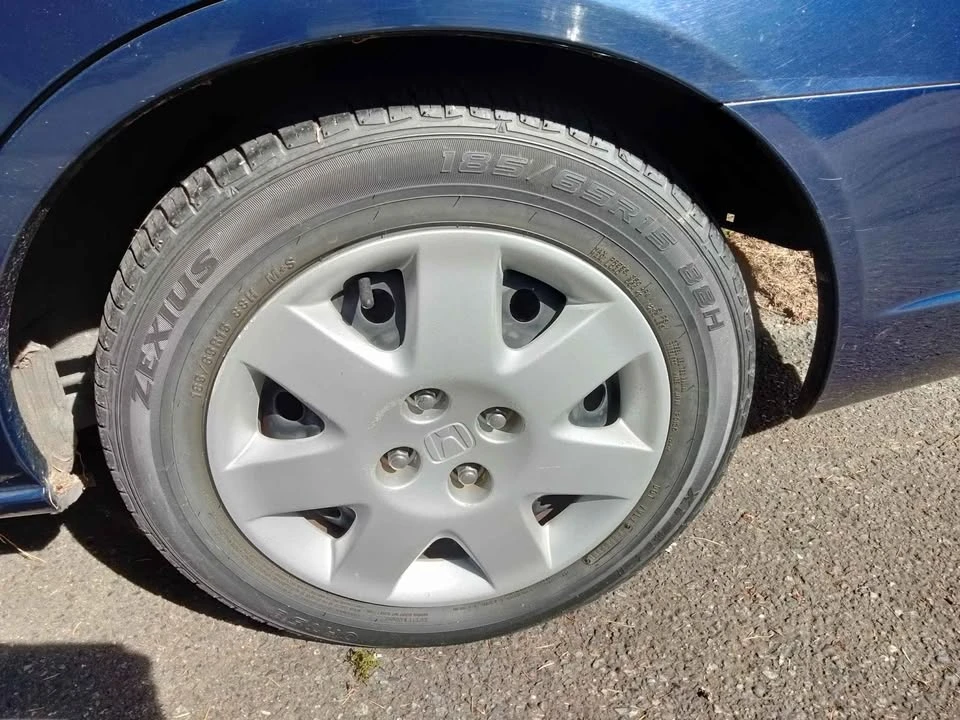 2002 Honda Civic 7th Gen - Image 5 of 10