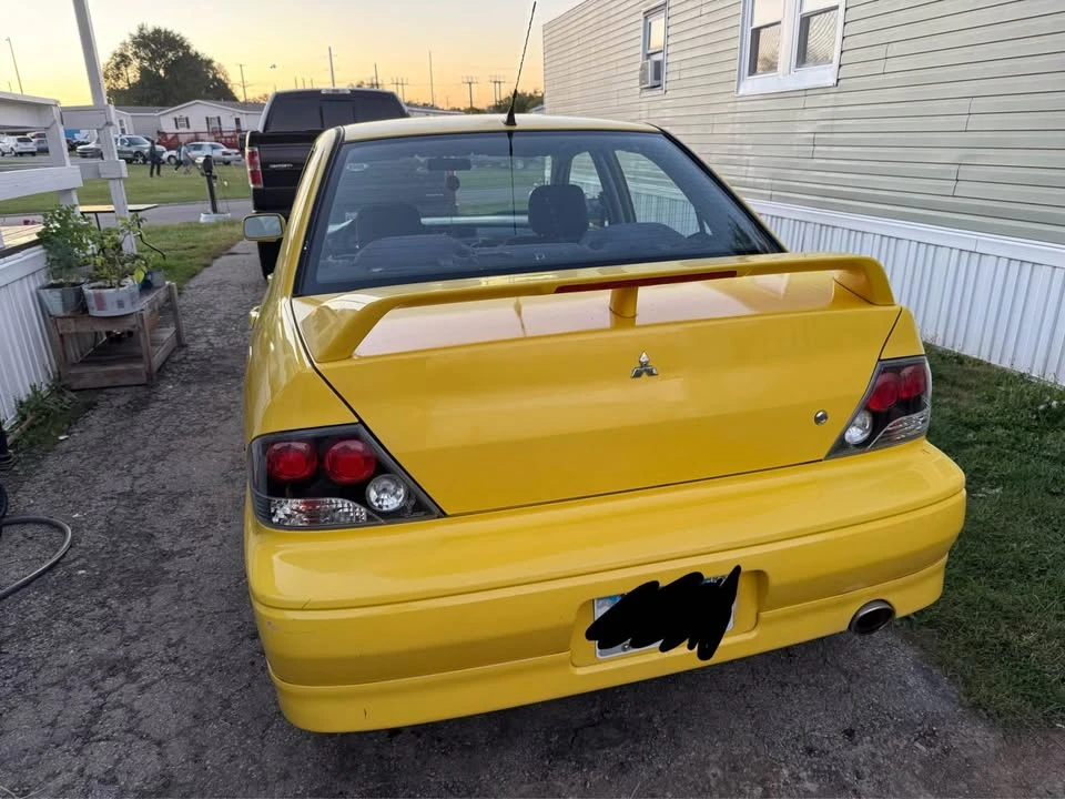 2002 Mitsubishi Lancer 7th Gen - Image 3 of 7