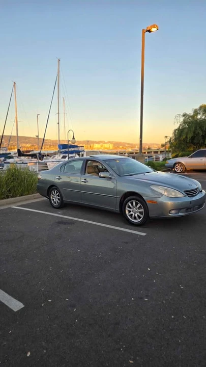 2002 Lexus ES 4th Gen - Image 5 of 10