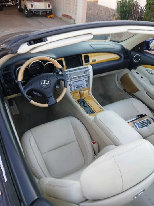 2002 Lexus SC430 - Image 4 of 8