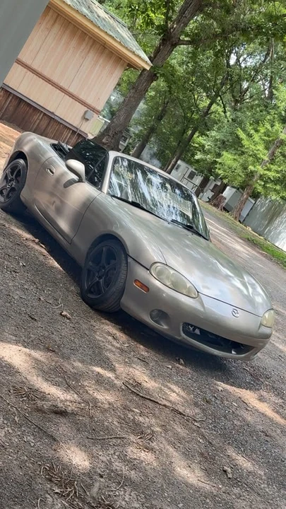 2002 Mazda NB MX-5 Miata - Image 6 of 7