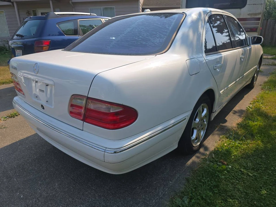 2002 Mercedes-Benz W210 E-Class - Image 11 of 16