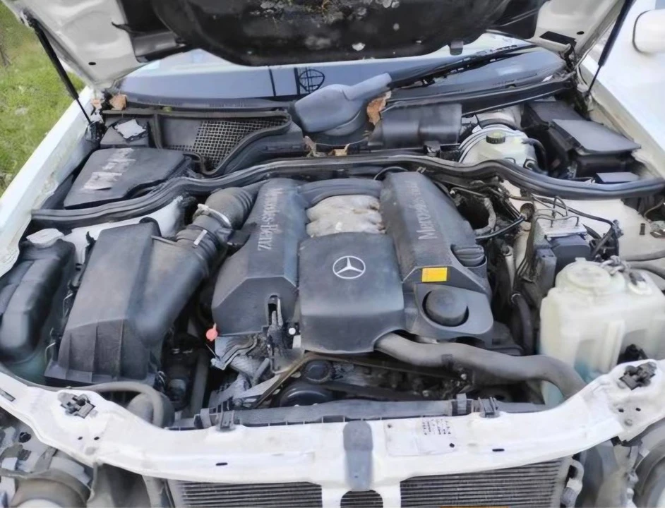 2002 Mercedes-Benz W210 E-Class - Image 7 of 16
