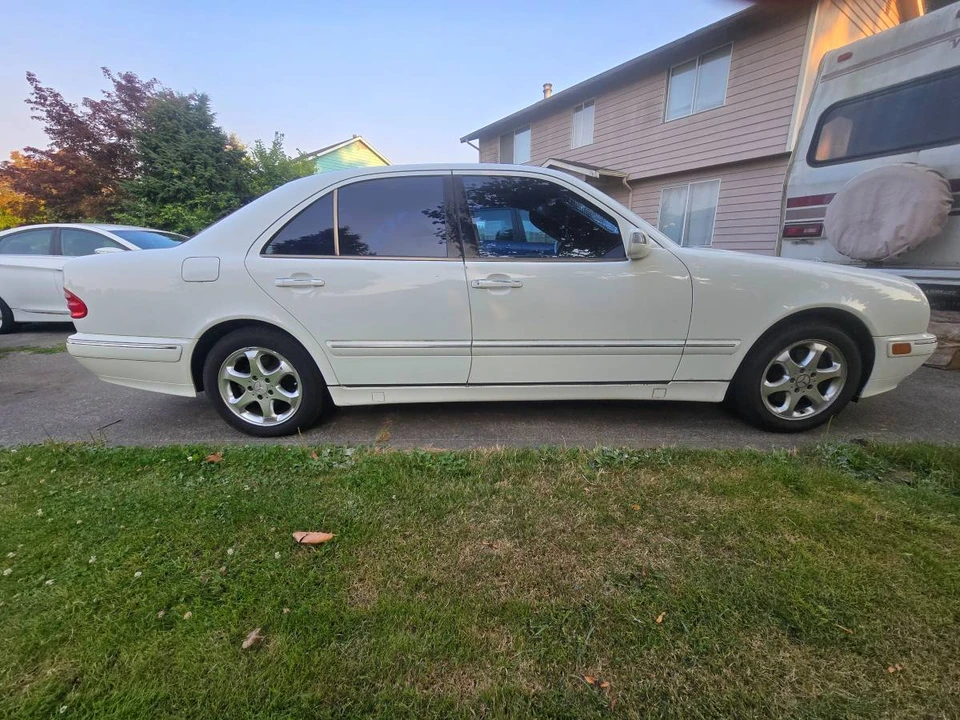2002 Mercedes-Benz W210 E-Class - Image 4 of 16