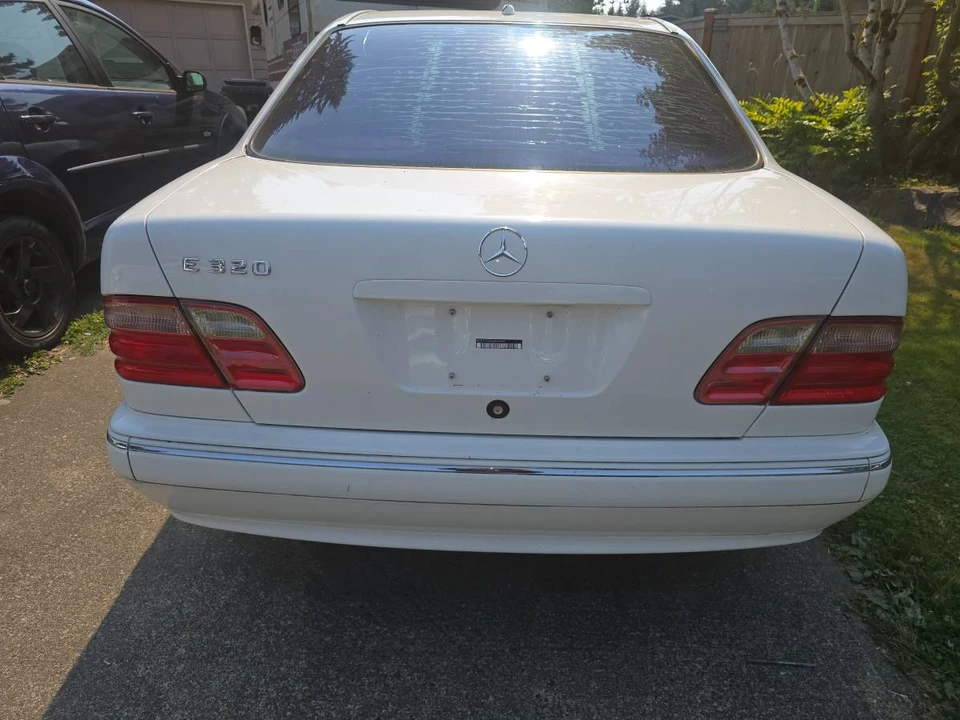 2002 Mercedes-Benz W210 E-Class - Image 10 of 16