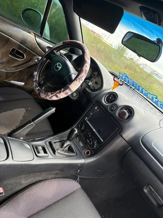2002 Mazda NB MX-5 Miata - Image 5 of 6