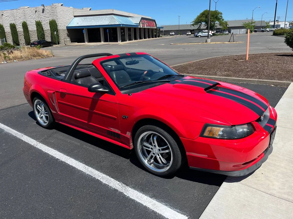 2002 Ford SN95 Mustang - Image 7 of 18