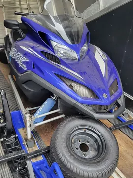 2002 Yamaha Viper 700