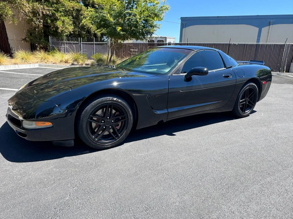 2002 Chevrolet Corvette C5 - Image 3 of 19