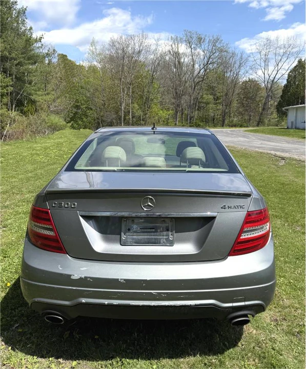 2012 Mercedes-Benz W204 C-Class - Image 4 of 16