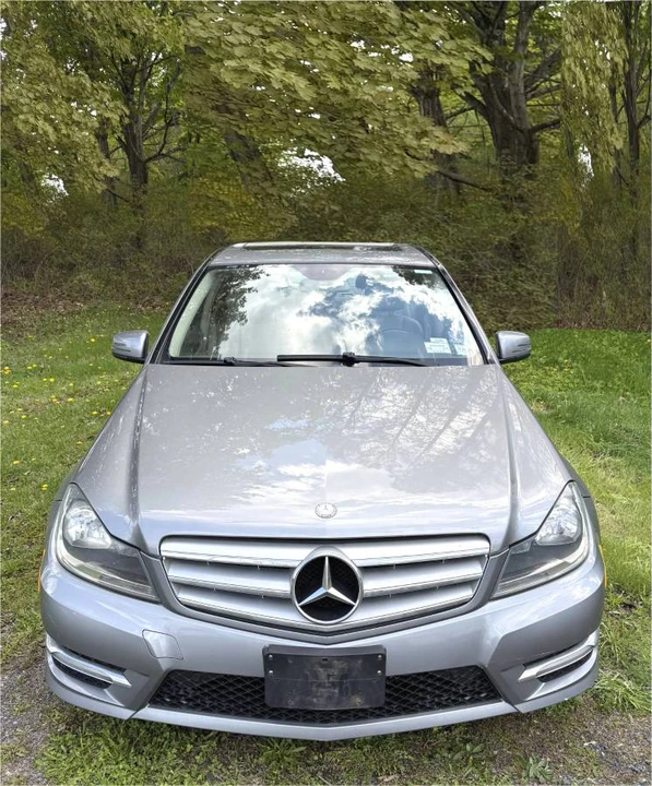 2012 Mercedes-Benz W204 C-Class - Image 3 of 16