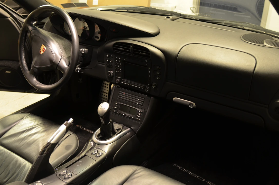 2003 Porsche 996 Turbo - Image 9 of 10