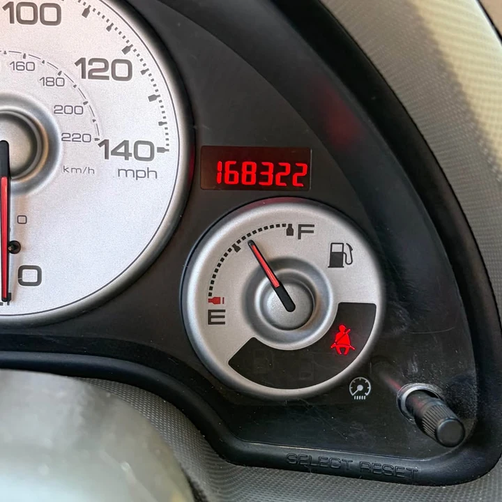 2003 Acura Integra 4th Gen - Image 9 of 10