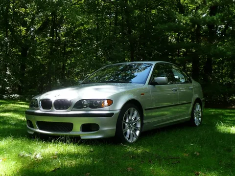 2003 BMW 330i Performance Package Sedan