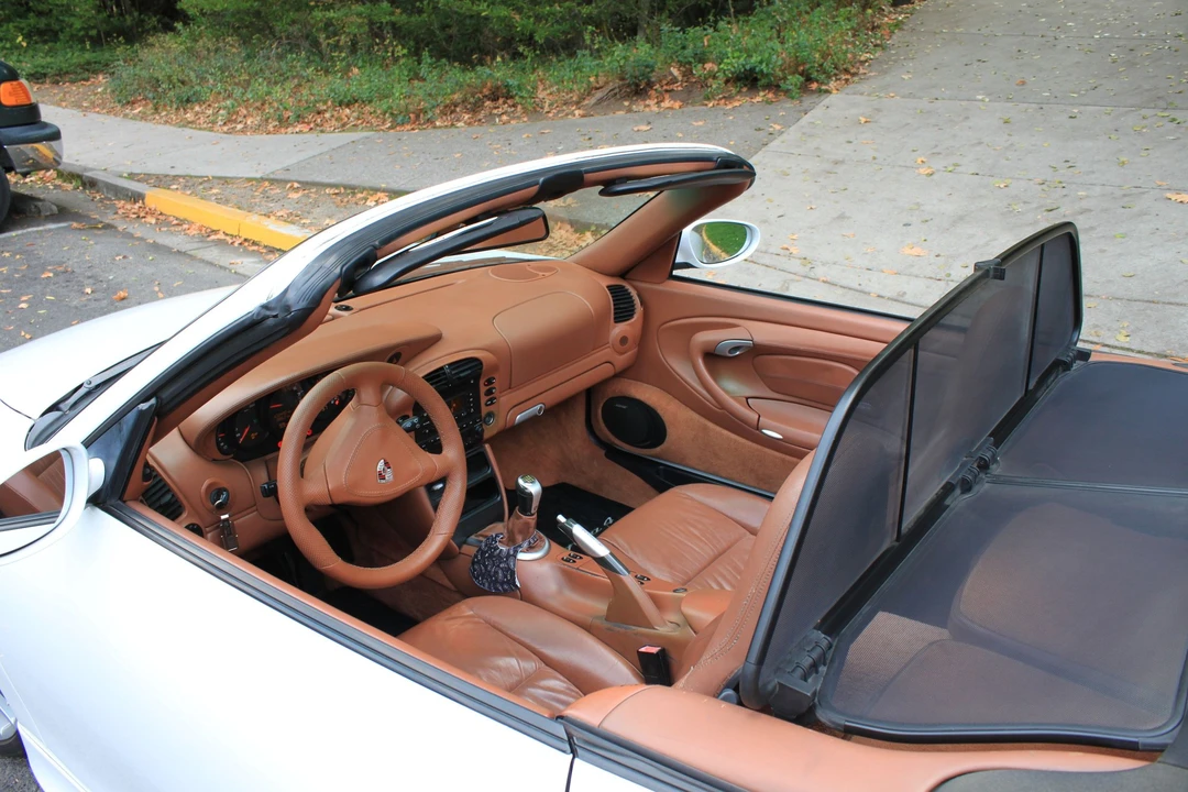 2003 Porsche 996 Carrera 4 - Image 3 of 7