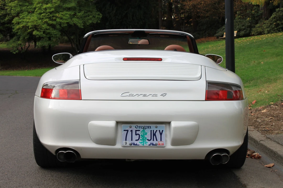 2003 Porsche 996 Carrera 4 - Image 6 of 7