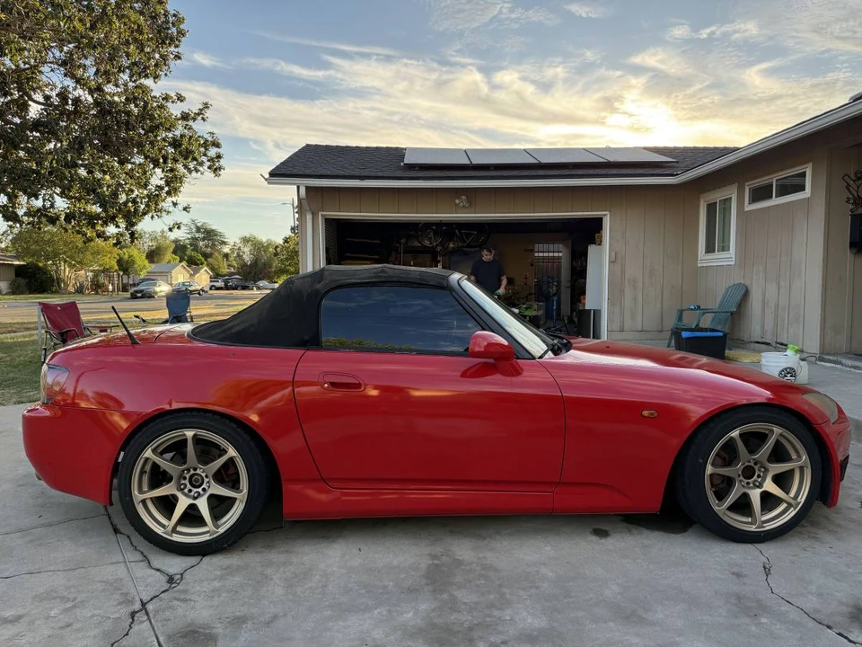2003 Honda AP1 S2000 - Image 4 of 5