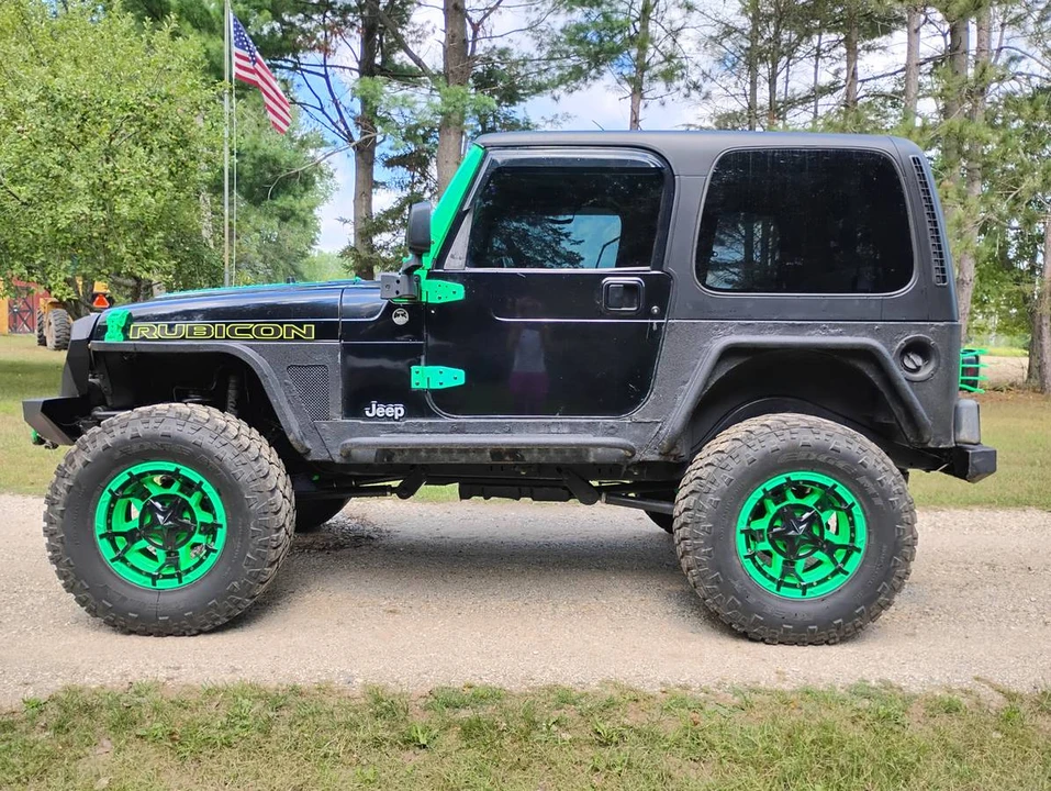 2003 Jeep TJ Wrangler - Image 2 of 9