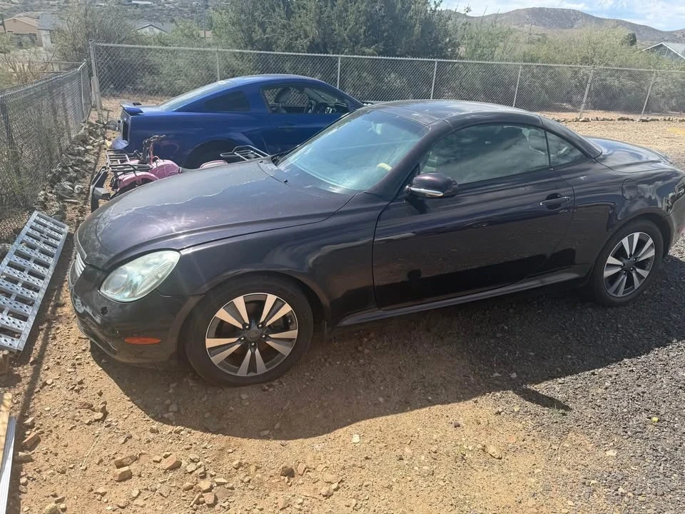 2003 Lexus SC430 - Image 2 of 10