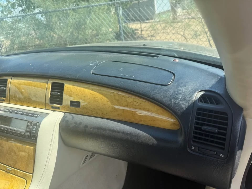 2003 Lexus SC430 - Image 6 of 10