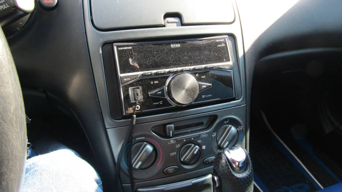 2003 Toyota Celica 7th Gen - Image 9 of 16